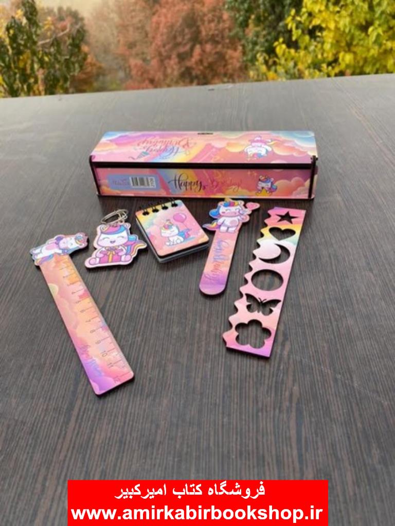 جامدادي لبوبو همراه لوازم چوبي